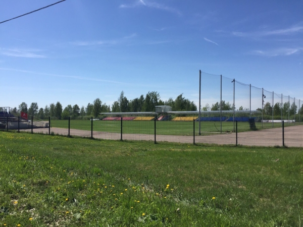 Как живет футбол в городах, у которых раньше были свои клубы в &laquo;вышке&raquo;: где-то рвутся обратно в элиту, но есть и места, где не осталось команд