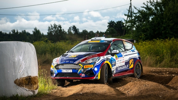 Новы лятучы фін. Кале Раванпэра наблізіўся да чэмпіёнскага тытулу, атрымаўшы перамогу на Ралі Эстонія Новы лятучы фін. Кале Раванпэра наблізіўся да чэмпіёнскага тытулу, атрымаўшы перамогу на Ралі Эстонія