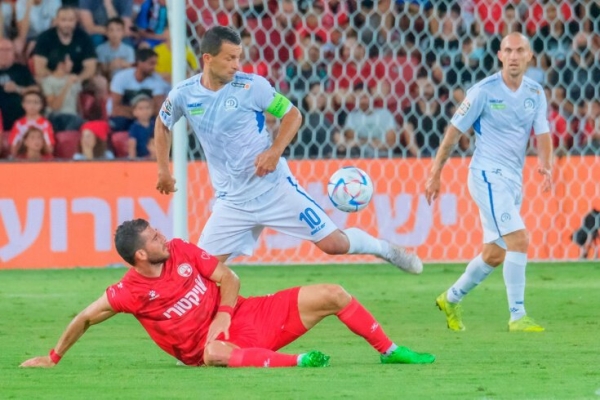 Беларусский тренер объясняет провал нашего футбола в еврокубках: БАТЭ посыпалось при смене плана, у «Шахтера» не поймешь основу, ЧБ фигачат лимиты Беларусский тренер объясняет провал нашего футбола в еврокубках: БАТЭ посыпалось при смене плана, у «Шахтера» не поймешь основу, ЧБ фигачат лимиты