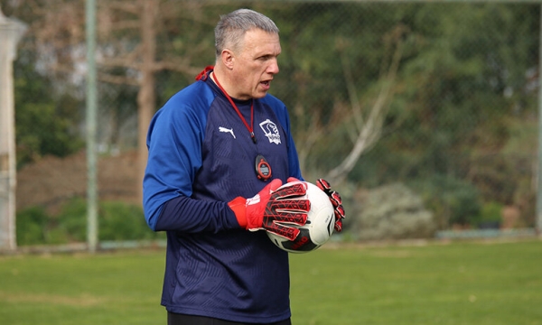 Где сейчас Макс Ромащенко, братья Маковские, сдававший матчи Сучков и главный инопланетянин белфутбола