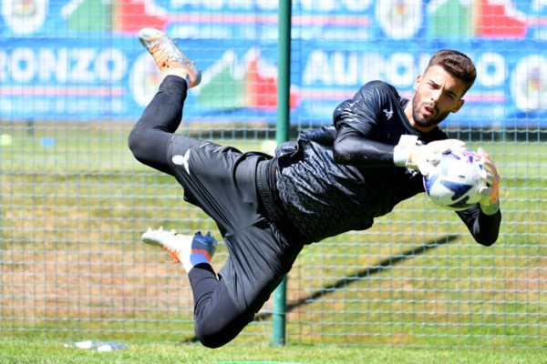 Сарри радикально меняет стиль «Лацио». Впервые после «Наполи» ему дали на это время Сарри радикально меняет стиль «Лацио». Впервые после «Наполи» ему дали на это время