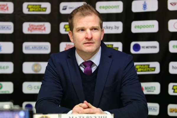 Хоккей. Александр Матерухин: в хоккей стало приходить много "сдохликов", создается впечатление, что в детстве недокормили
Хоккей. Александр Матерухин: в хоккей стало приходить много "сдохликов", создается впечатление, что в детстве недокормили