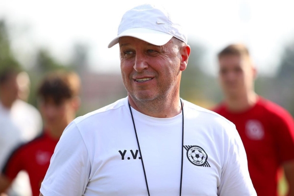 Тренеры-беларусы готовятся к чемпионату Украины: вернулись в объятую войной страну, остались без легионеров, смотрят на футбол как на миссию Тренеры-беларусы готовятся к чемпионату Украины: вернулись в объятую войной страну, остались без легионеров, смотрят на футбол как на миссию