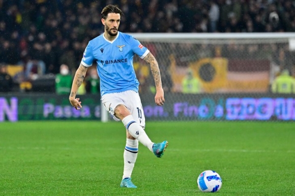 Сарри радикально меняет стиль «Лацио». Впервые после «Наполи» ему дали на это время Сарри радикально меняет стиль «Лацио». Впервые после «Наполи» ему дали на это время