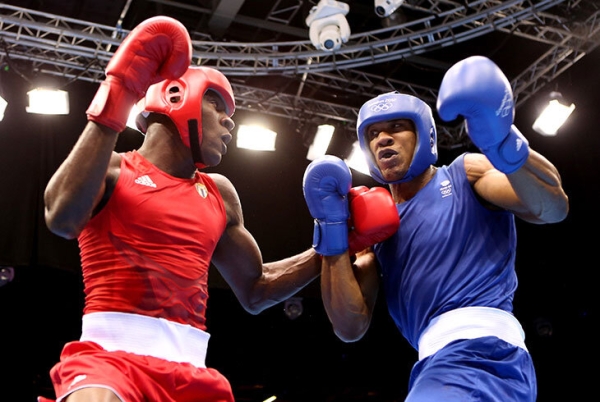 Усик и Джошуа 10 лет назад выиграли Олимпиаду. Украинец перед этим чуть не закончил с боксом, а англичанин мог сесть за наркоторговлю Усик и Джошуа 10 лет назад выиграли Олимпиаду. Украинец перед этим чуть не закончил с боксом, а англичанин мог сесть за наркоторговлю