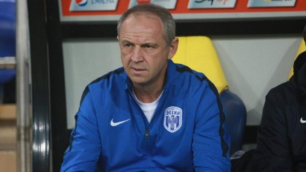 58-летний экс-главный тренер «Динамо» Минск добровольцем пошел в ВСУ, чтобы защищать Родину от россиян – ради этого оборвал мощную футбольную серию 58-летний экс-главный тренер «Динамо» Минск добровольцем пошел в ВСУ, чтобы защищать Родину от россиян – ради этого оборвал мощную футбольную серию