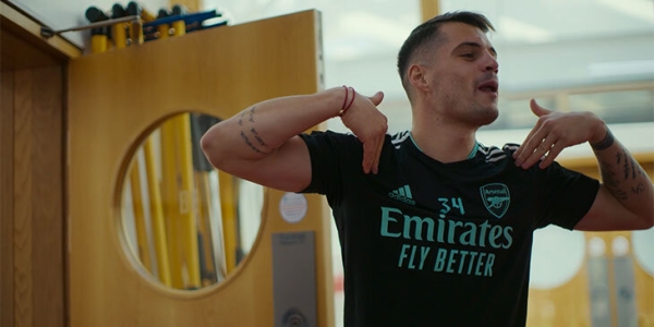 Как конфликт Артеты и Обамеянга выглядел изнутри? Фрагмент из документалки про «Арсенал» Как конфликт Артеты и Обамеянга выглядел изнутри? Фрагмент из документалки про «Арсенал»