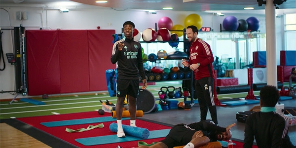 Как конфликт Артеты и Обамеянга выглядел изнутри? Фрагмент из документалки про «Арсенал» Как конфликт Артеты и Обамеянга выглядел изнутри? Фрагмент из документалки про «Арсенал»