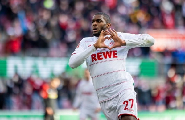 Лавстори Модеста и «Кельна»: весь город пел песню о нем («Кто взял шнапс на допинг-тест? Антони Модест!») и простил побег в Китай ради денег Лавстори Модеста и «Кельна»: весь город пел песню о нем («Кто взял шнапс на допинг-тест? Антони Модест!») и простил побег в Китай ради денег