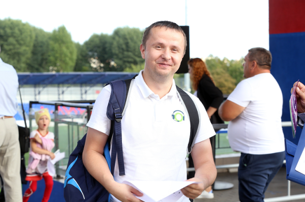 Парадокс: &laquo;Прессбол&raquo; полтора года ублажает режим, но там снова нашли неблагонадежного (упекли на сутки) &ndash; а ведь автор пришел на смену тем, кто не захотел быть обслугой