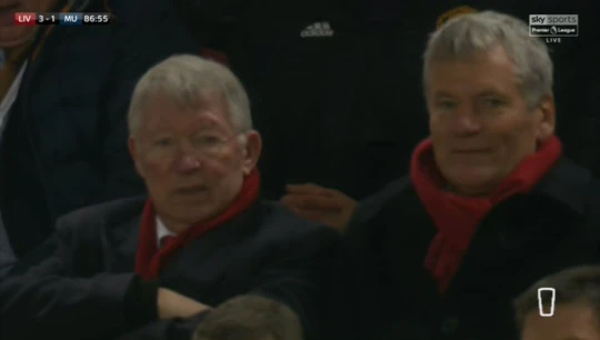 Кадр с грустным сэром Алексом на трибунах &ndash; традиция провальных матчей &laquo;МЮ&raquo;