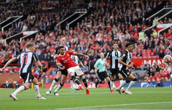 20 лет Лингарда в «МЮ» закончены. Разбираем парадоксы его карьеры, ищем лучшую позицию и находим сходство с Томасом Мюллером 20 лет Лингарда в «МЮ» закончены. Разбираем парадоксы его карьеры, ищем лучшую позицию и находим сходство с Томасом Мюллером