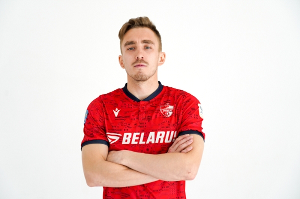 Футбол.  Капитан "Минска" Олег Евдокимов продолжит карьеру зарубежом
&nbsp;