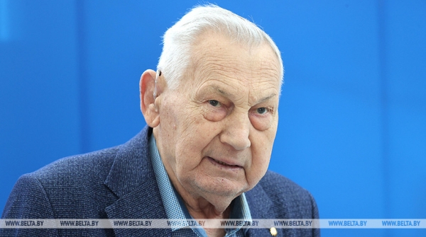 Олимпийский чемпион Александр Медведь отмечает юбилей