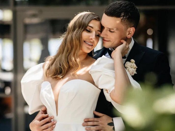 Давно мы просто не смотрели свежие фотосеты из белспорта: свадьба гандболистки с мнением, Стасевичи в ванне и схожие локации совсем разных женщин Давно мы просто не смотрели свежие фотосеты из белспорта: свадьба гандболистки с мнением, Стасевичи в ванне и схожие локации совсем разных женщин