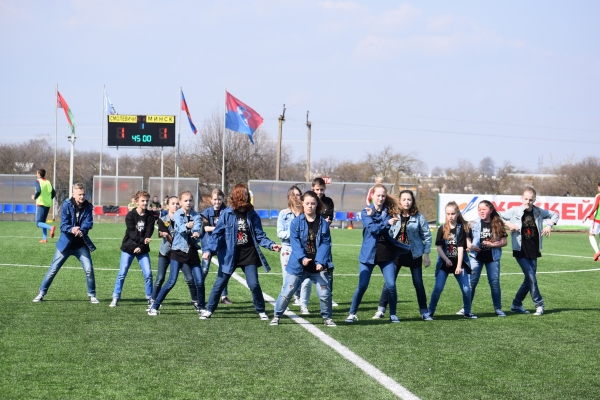 Как живет футбол в городах, у которых раньше были свои клубы в &laquo;вышке&raquo;: где-то рвутся обратно в элиту, но есть и места, где не осталось команд