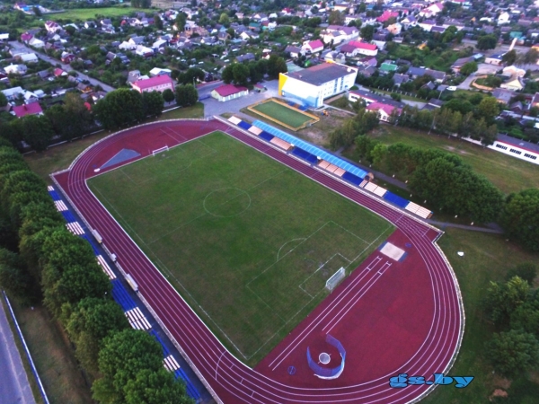 Как живет футбол в городах, у которых раньше были свои клубы в &laquo;вышке&raquo;: где-то рвутся обратно в элиту, но есть и места, где не осталось команд