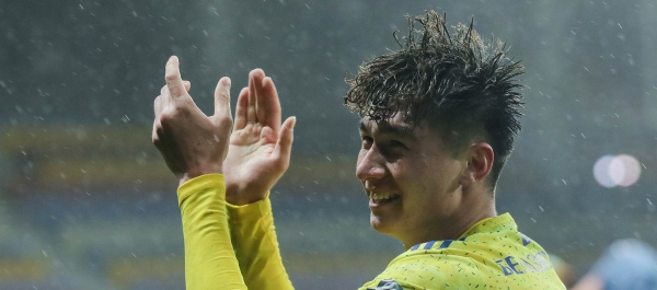 Когда-то продавал овощи, сейчас – теневой решала в БАТЭ: фанатом звался «Помидор», имел доверие и у Капского-отца, Михайлову помог не раз (убрать Умарова тоже) Когда-то продавал овощи, сейчас – теневой решала в БАТЭ: фанатом звался «Помидор», имел доверие и у Капского-отца, Михайлову помог не раз (убрать Умарова тоже)