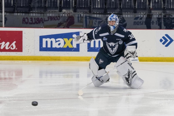 На драфт НХЛ попал всего один беларус: выбрали последним, в детстве сыграл за Россию, но вернулся ради ЧМ, обменяли в минское «Динамо» на сына гендира