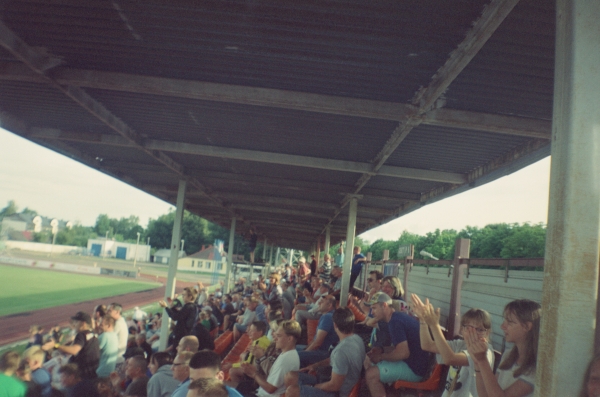 Молодечно: новый стадион и безответная любовь к футболу Молодечно: новый стадион и безответная любовь к футболу