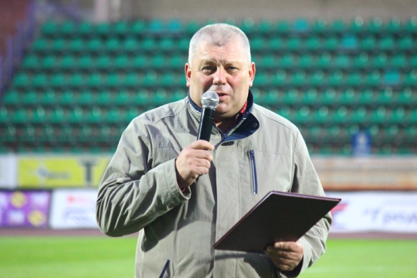 Бывший прокурор, чинуши в тени, депутат-&laquo;патриот&raquo; и шеф Помидора. Кто рулит в БАТЭ, минском &laquo;Динамо&raquo; и других клубах ЧБ