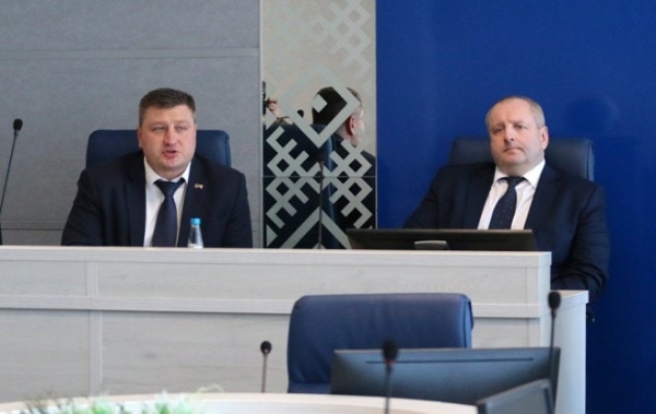 Бывший прокурор, чинуши в тени, депутат-&laquo;патриот&raquo; и шеф Помидора. Кто рулит в БАТЭ, минском &laquo;Динамо&raquo; и других клубах ЧБ