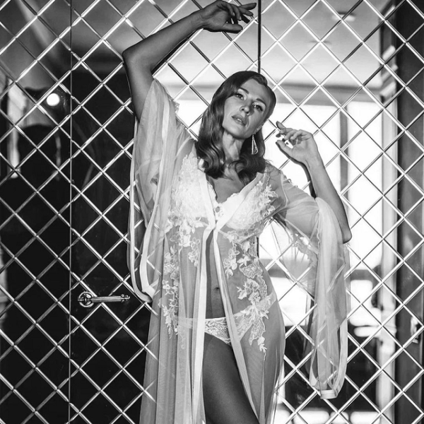 Давно мы просто не смотрели свежие фотосеты из белспорта: свадьба гандболистки с мнением, Стасевичи в ванне и схожие локации совсем разных женщин Давно мы просто не смотрели свежие фотосеты из белспорта: свадьба гандболистки с мнением, Стасевичи в ванне и схожие локации совсем разных женщин