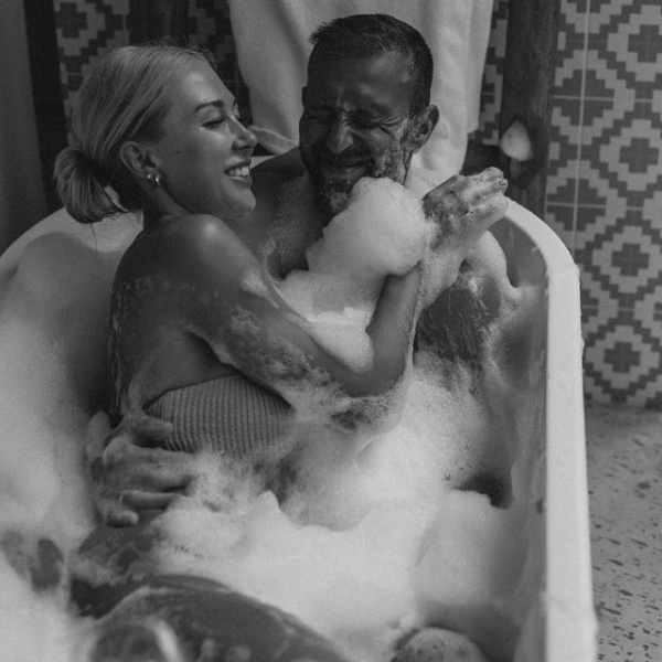 Давно мы просто не смотрели свежие фотосеты из белспорта: свадьба гандболистки с мнением, Стасевичи в ванне и схожие локации совсем разных женщин Давно мы просто не смотрели свежие фотосеты из белспорта: свадьба гандболистки с мнением, Стасевичи в ванне и схожие локации совсем разных женщин