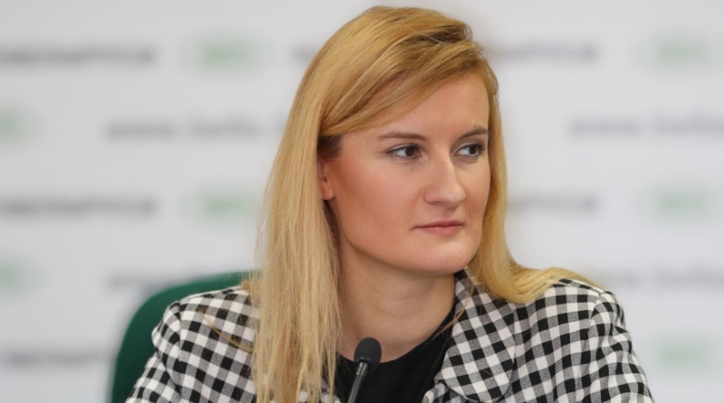 Глава союза конькобежцев Юлия Комлева рассказала, как сделать конькобежный спорт более привлекательным для зрителя
